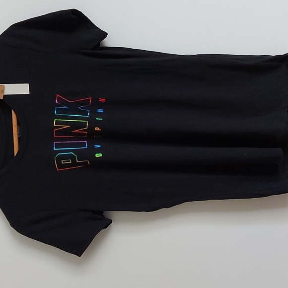 NWT Victoria's Secret Pink Love Pink Rainbow Holographic Tshirt Black Size S - Picture 1 of 5